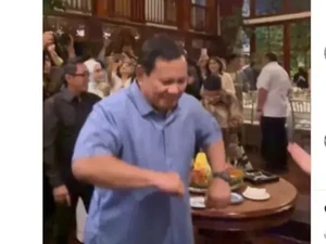 Prabowo Joget di Hari Ultah, Netizen Ikut Heboh