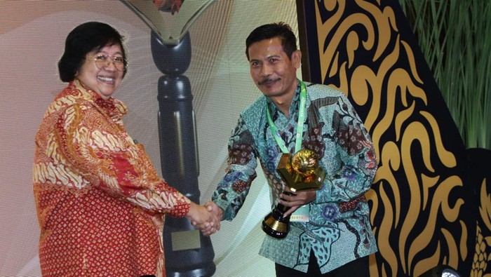 Sekolah di Lamongan raih penghargaan Adiwiyata Nasional dan Mandiri 2023.