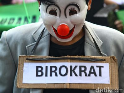 Aksi Teatrikal Desak Pemerintah Tindak Perusahaan yang Terlibat Karhutla