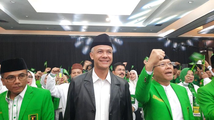 Bacapres Ganjar Pranowo hadiri Bimtek DPRD PPP se-Indonesia di Hotel Mercure, Ancol, Jakarta Utara, Jumat (20/10/2023).