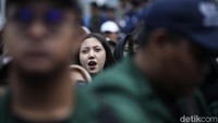 Sejumlah tuntutan disuarakan dalam aksi tersebut, di antaranya Wujudkan Pendidikan yang Demokratis dan Ilmiah, Tegakkan Reformasi Hukum, Berantas KKN, dan Wujudkan Pemilu yang Adil dan Bersih.