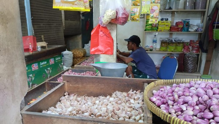 Bawang Putih dan Kedelai Mulai Naik Imbas Kenaikan Dolar AS