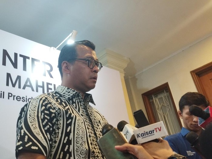Deputi Politik 5.0 Tim Pemenangan Nasional (TPN) Ganjar-Mahfud, Andi Widjajanto