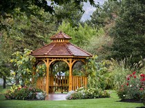 Wajib Tahu! Ini 4 Perbedaan Pergola dengan Gazebo