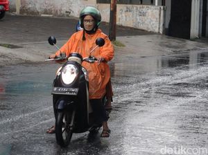 Prakiraan Cuaca Bandung, Senin 9 Desember 2024: Hujan Ringan