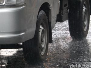 Prakiraan Cuaca Bandung, Senin 28 Oktober 2024: Hujan di Malam Hari