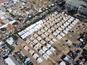 Penampakan Tenda Darurat Palestina di Khan Younis