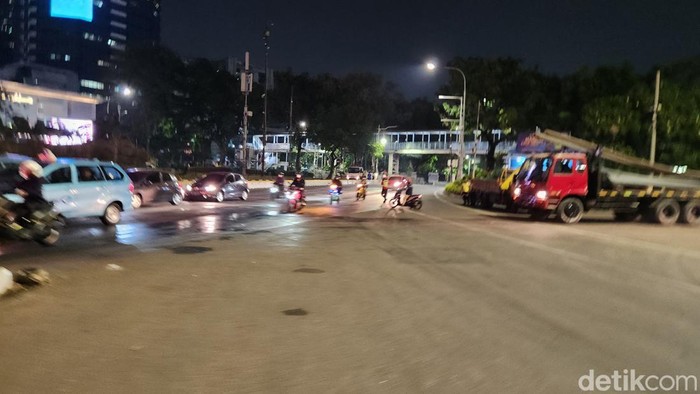 Jalan Medan Merdeka Barat, Jakarta Pusat kembali dibuka (Adrial/detikcom).
