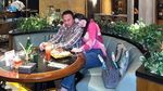 Pamer Foto Anak, Jennifer Dunn Jajan di Disneyland dan Makan Malam Mewah