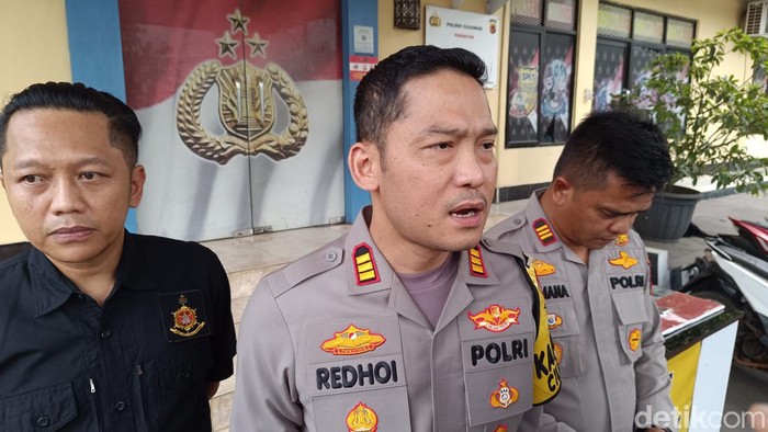 Kapolsek Cileungsi AKP Yohannes Redhoi Sigiro (Rizky/detikcom).