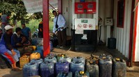 Menurut PT Pertamina Patra Niaga Regional Jawa Bagian Tengah kebutuhan BBM jenis solar untuk 760 nelayan kapal kecil di daerah tersebut sebanyak 340 KL per bulan dan PT Pertamina memasok sebanyak 14.400 KL per tahun. 