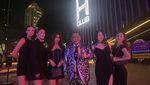 Pesta Ultah Hotman Paris ke-64, Meriah dengan Banyak Kue!