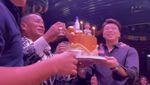 Pesta Ultah Hotman Paris ke-64, Meriah dengan Banyak Kue!