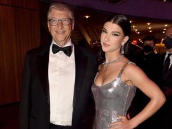 7 Foto Phoebe Gates, Anak Bill Gates yang Rintis Bisnis Tanpa Uang Ayah