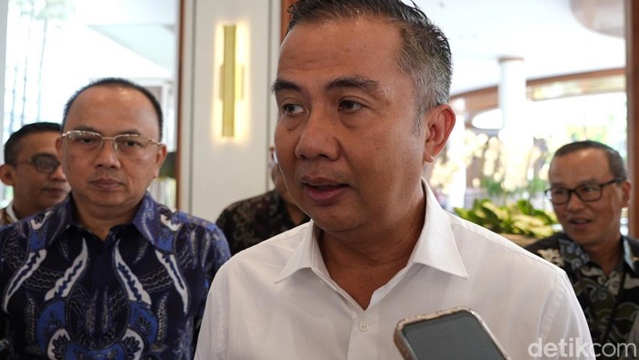 Pj Gubernur Jabar Bey Machmudin