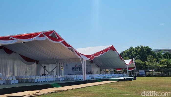 potret persiapan Hari Santri di Surabaya