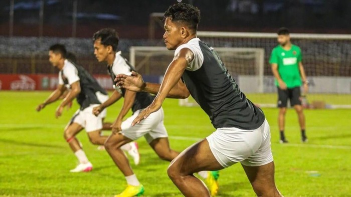 PSM Makassar menggelar latihan di Stadion Gelora BJ Habibie, Parepare, Sulsel jelang melawan Arema FC dalam laga Liga 1 2023/2024.