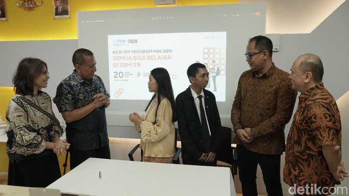 SBM ITB.