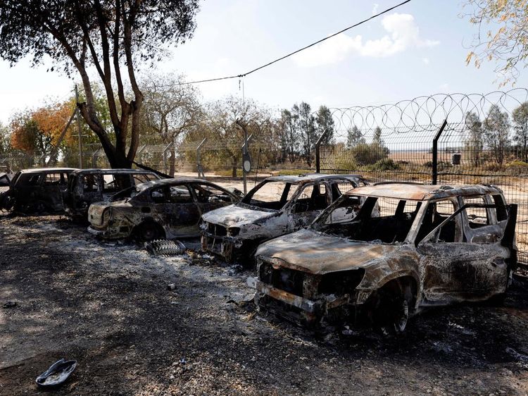 Serangan Terbaru Hamas Hantam Mobil-mobil Warga Israel