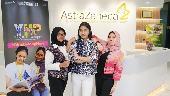 3 Remaja Ini Sehari Jadi Pemimpin AstraZeneca Indonesia Dalam memperingati Hari Anak Perempuan Internasional pada tanggal 11 Oktober di seluruh dunia, AstraZeneca Indonesia bekerja sama dengan Yayasan Plan International Indonesia (Plan Indonesia) dalam memperkuat inisiatif untuk mendorong pemenuhan hak anak-anak dan kesetaraan bagi anak perempuan. Kerjasama ini dilaksanakan melalui kampanye bertajuk #GirlsBelongHere sebagai bagian dari inisiatif Girls Takeover di Indonesia.