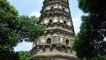 Nggak Cuma Menara Pisa, 5 Bangunan Ini Juga Terkenal Miring