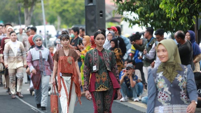 Fashion on Pedestrian Banyuwangi 2023