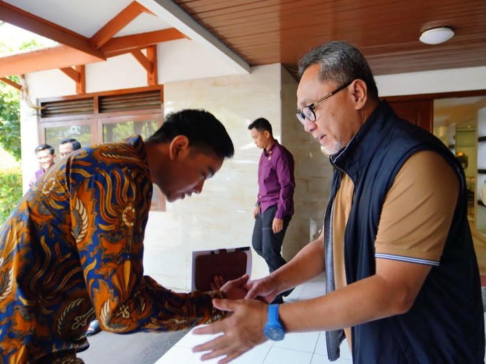 Gibran bertemu Zulhas