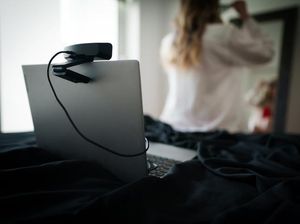 Muncikari Prostitusi Online di Purwokerto Jual ABG Perawan Rp 15 Juta