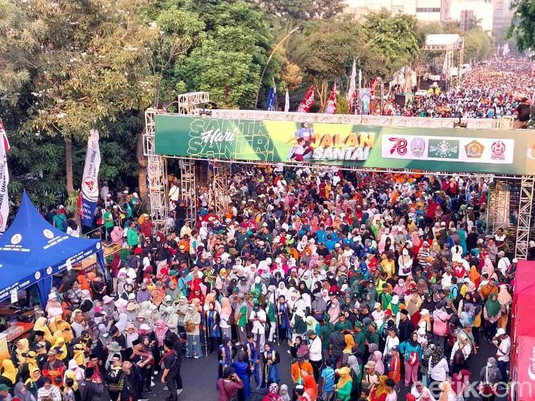 Potret Jalan Santri 2023, Menag Sebut Diikuti Jutaan Orang