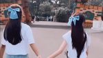 6 Momen Jennifer Dunn dan Putrinya, Menggemaskan Bak Kakak Adik