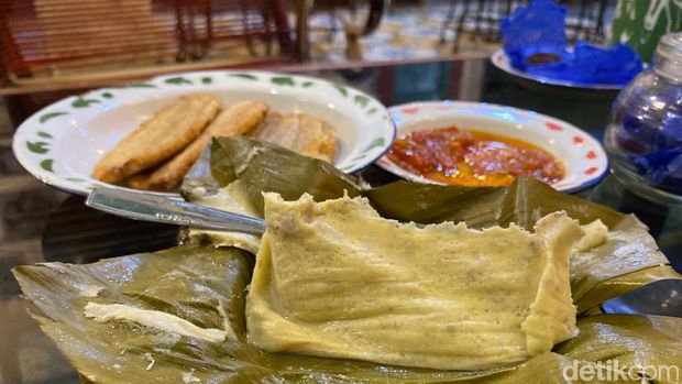 Kopiriolo, tempat ngopi bergaya klasik di Makassar