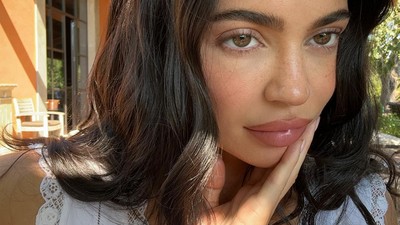 Foto: Penampilan Baru Kylie Jenner yang Disebut Paling Normal