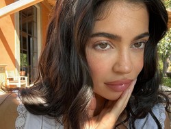 Foto: Penampilan Baru Kylie Jenner yang Disebut Paling Normal