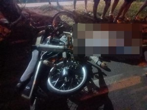 Tes Motor Drag Malah Tabrak Mobil Intel, Pemuda di Mojokerto Luka Berat