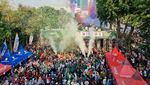 Potret Lautan Manusia Saat Jalan Santai Hari Santri 2023