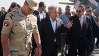 Harapan agar bantuan bisa masuk Gaza pada Jumat (20/10) memudar. Guterres berharap bantuan ini tidak tertahan demi memberikan dukungan yang cukup kepada masyarakat Gaza yang membutuhkan.
