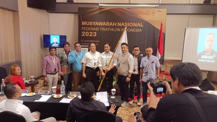 Pengurus Pusat Federasi Triathlon Indonesia (PP FTI) telah punya ketua umum baru. Armand van Kempen menjadi nakhoda untuk periode 2023-2027.