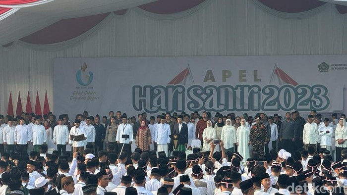 Presiden Jokowi Prabowo Hingga Puan Hadir Di Apel Hari Santri 2023