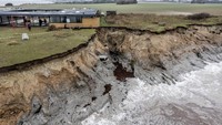 Longsor akibat badai ini juga terjadi di Denmark. Ingrid Riis/Ritzau Scanpix via AP. 