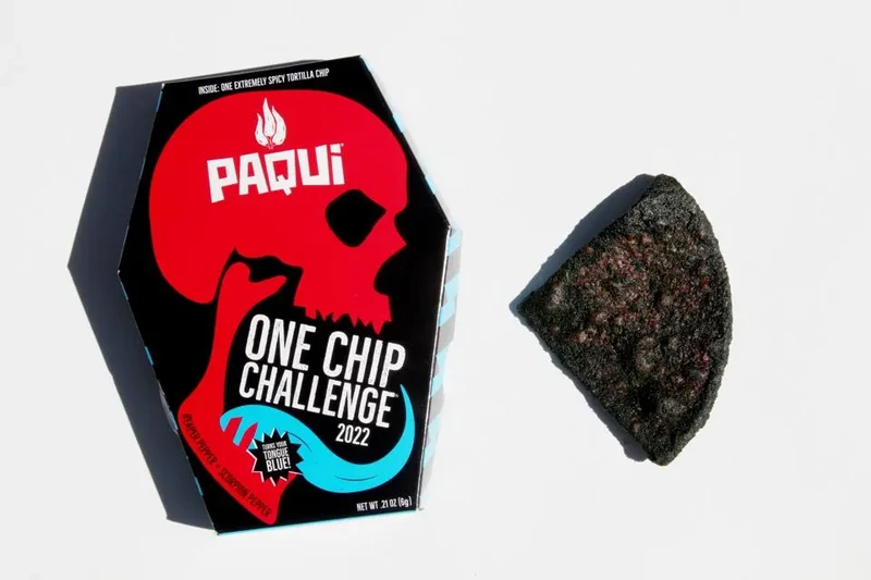 Berani Coba? 10 Keripik Terpedas di Dunia Ini Pedasnya Nonjok