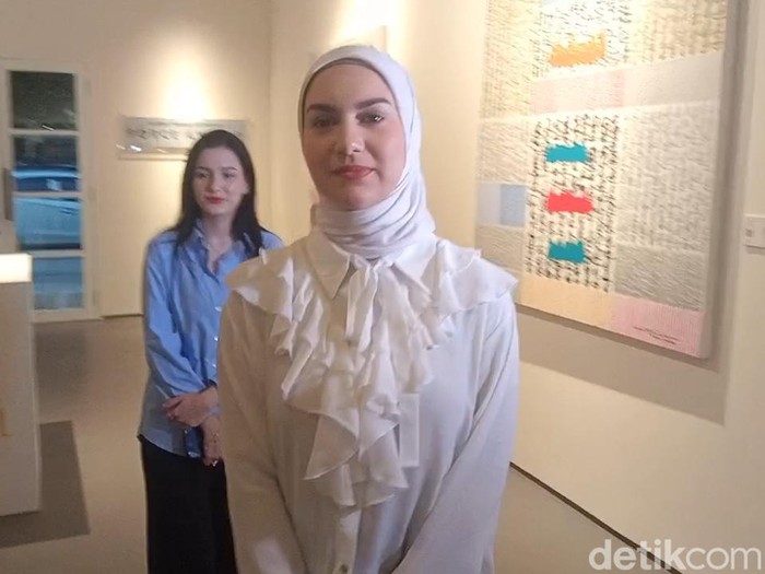 Irish Bella dan Ammar Zoni.