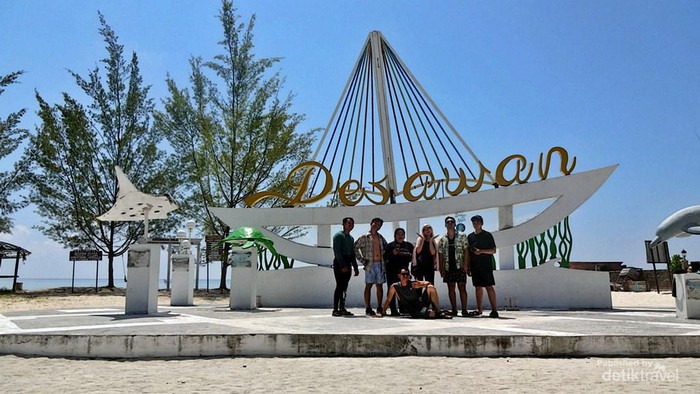landmark pulau Derawan