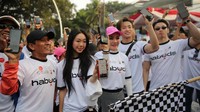 Peluncuran aplikasi kesehatan dan kebugaran tersebut dimeriahkan dengan kegiatan jalan sehat sejauh 5 km yang diikuti oleh 300 orang peserta di Jakarta. Kegiatan itu juga dibarengi dengan penganugerahan rekor MURI kategori Perempuan Termuda Penggagas Aplikasi Kesehatan dan Kebugaran. 