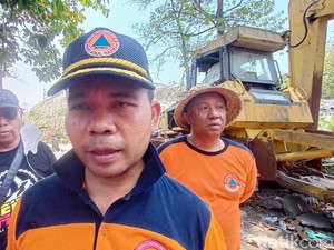 Kebakaran TPA Mandung Tabanan, Titik Api Padam 50 Persen