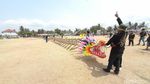 Keseruan Kite Festival di Langit Pangandaran
