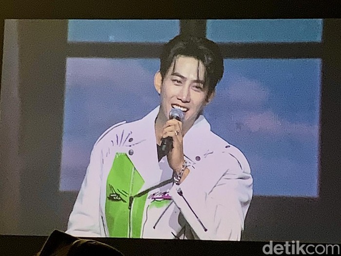 Ok TaecYeon menggelar fanmeeting di Jakarta