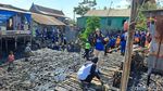Penampakan Sampah Dibersihkan Pandawara-Pemkot di Kampung Nelayan Makassar