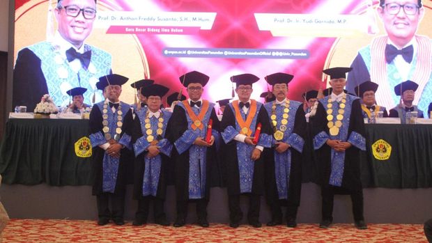 Pengukuhan guru besar di Unpas, Sabtu (21/10/2023).