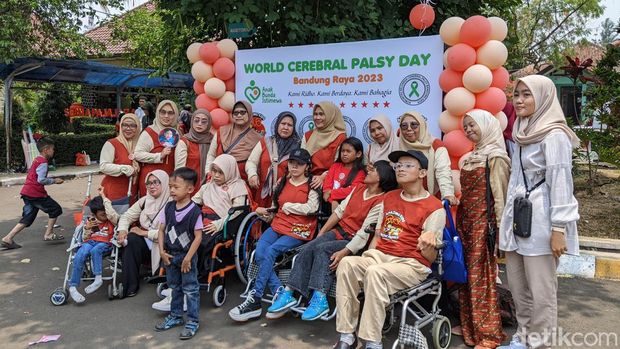 Peringatan World Cerebral Palsy 2023 di Wyata Guna, Kota Bandung, Minggu (22/10/2023).