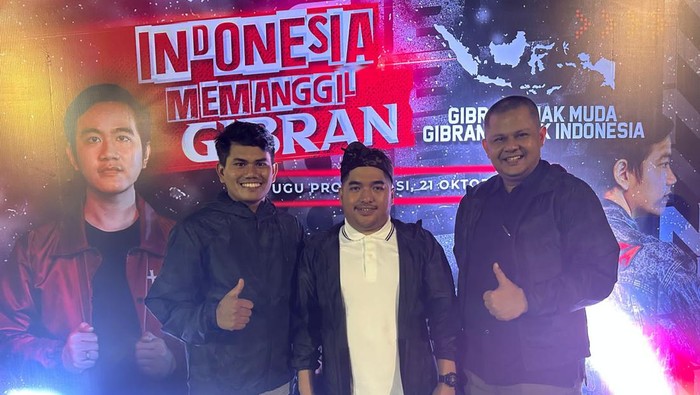 Relawan Desa Indonesia Maju (RDIM) dukung Gibran Rakabuming Raka menjadi Cawapres dari Prabowo